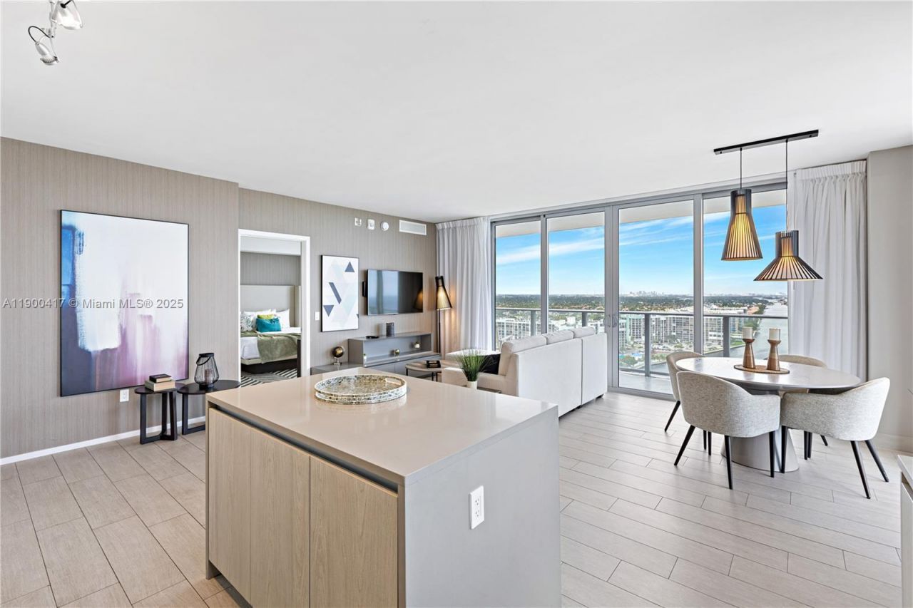 4010 S Ocean Dr, Unit R1701, Hollywood, FL 33019 Photo