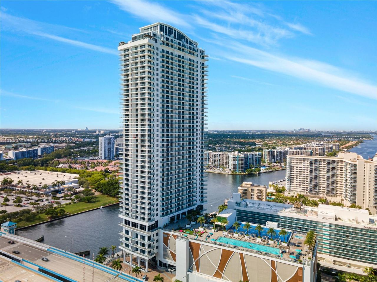 4010 S Ocean Dr, Unit R1701, Hollywood, FL 33019 Photo