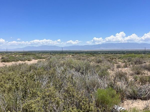 Las Piedras, Belen, NM 87002