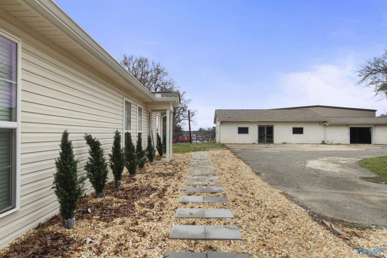 2430 39th Street, Tuscaloosa, AL 35405 Main Photo