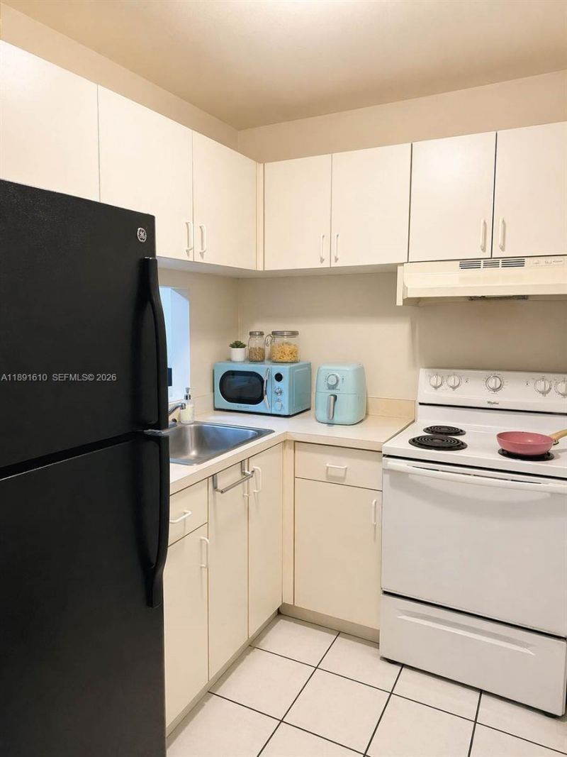 271 NW 177th St, Unit B-207, Miami Gardens, FL 33169 Photo