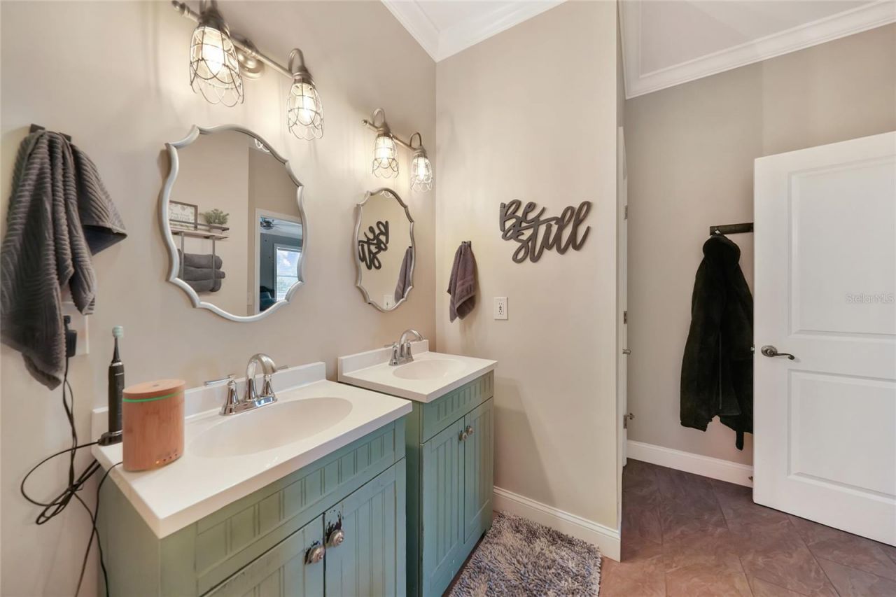 10007 Winding River Road, Punta Gorda, FL 33950 Photo