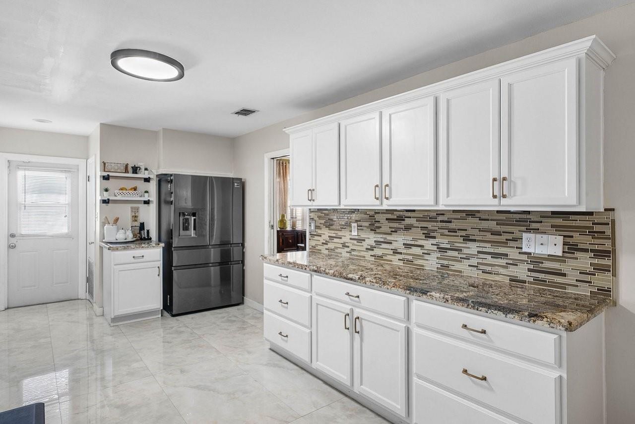 9040 NW 20th Street, Pembroke Pines, FL 33024 Photo