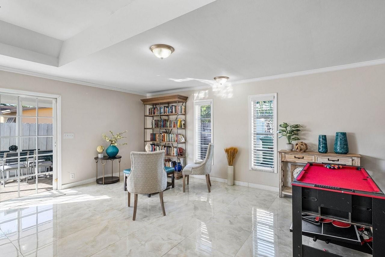 9040 NW 20th Street, Pembroke Pines, FL 33024 Photo