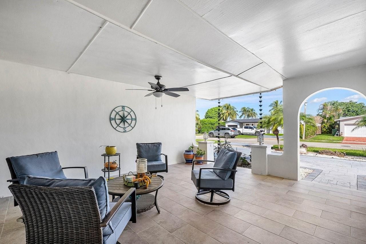 9040 NW 20th Street, Pembroke Pines, FL 33024 Photo