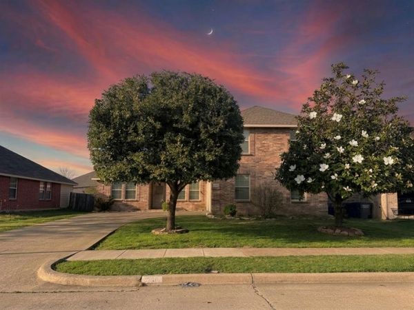 918 Marble Creek Drive, Wylie, TX 75098