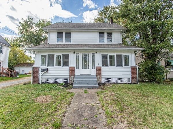 154 S Schenley Avenue, Youngstown, OH 44509