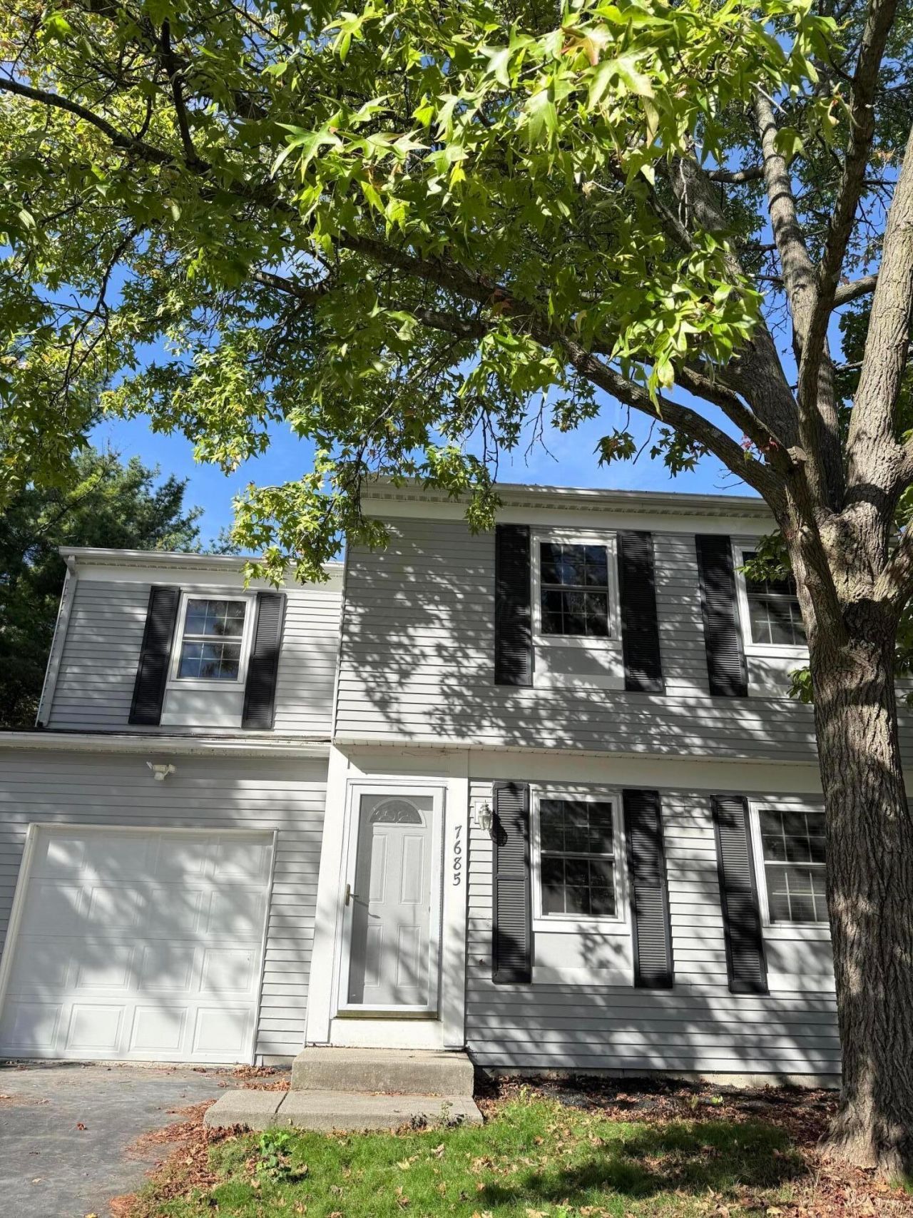 7685 Whitneyway Drive, Unit 17, Columbus, OH 43085 Main Photo