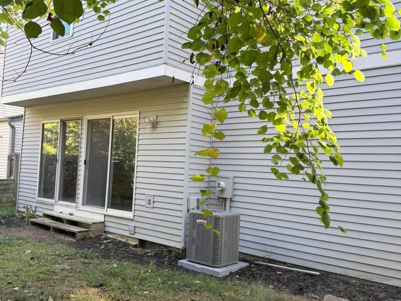 7685 Whitneyway Drive, Unit 17, Columbus, OH 43085 Photo 3