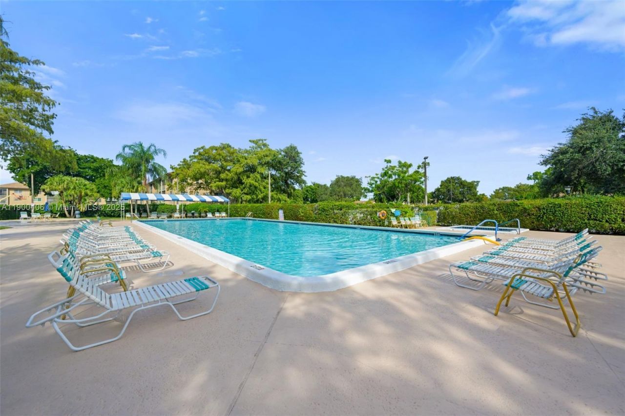 7900 NW 50th St, Unit 104, Lauderhill, FL 33351 Photo