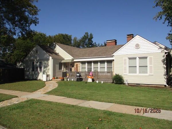 402 2nd Avenue NW, Miami, OK 74354