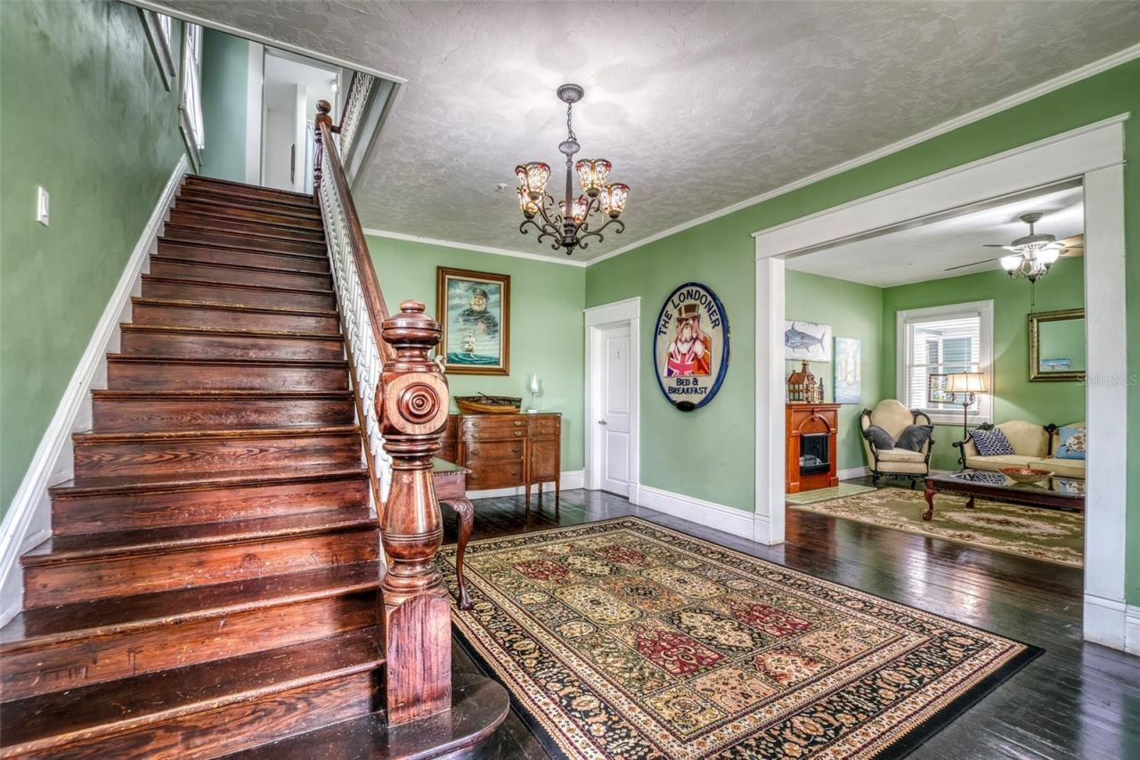 304 15th Street W, Bradenton, FL 34205 Photo