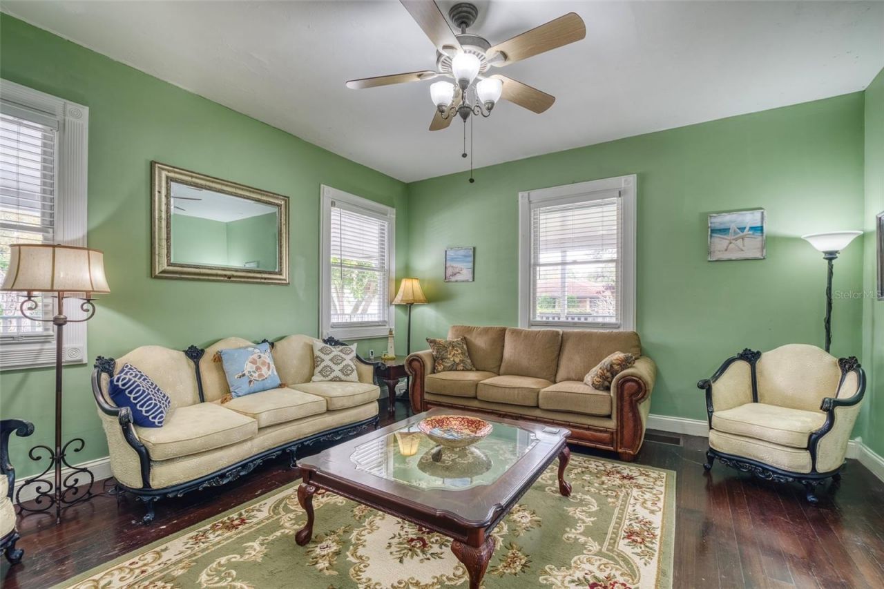 304 15th Street W, Bradenton, FL 34205 Photo