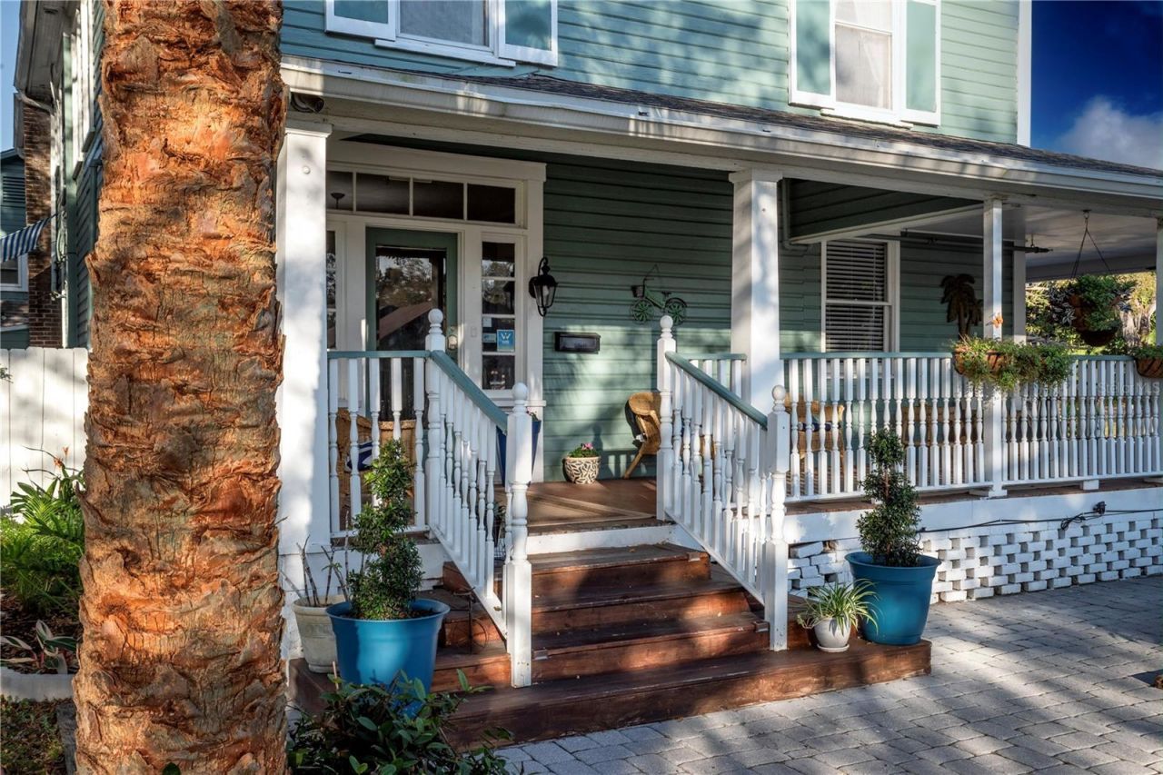 304 15th Street W, Bradenton, FL 34205 Photo