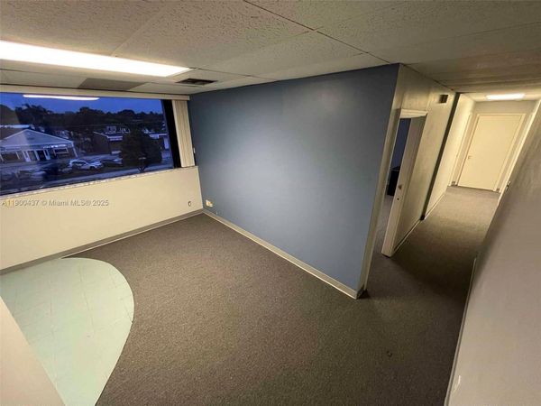 2727 E Oakland Park Blvd, Unit 300, Fort Lauderdale, FL 33306