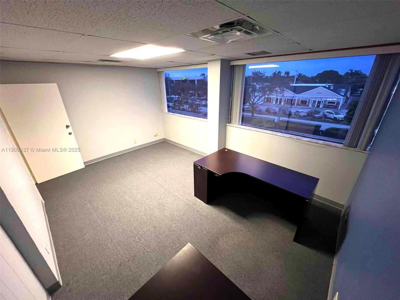 2727 E Oakland Park Blvd, Unit 300, Fort Lauderdale, FL 33306 Photo