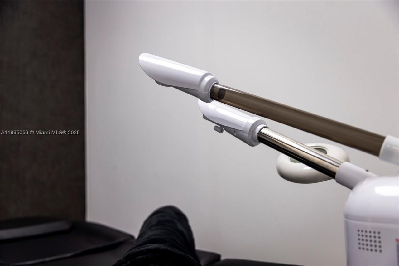 919 SW 122nd Ave, Miami, FL 33184 Photo