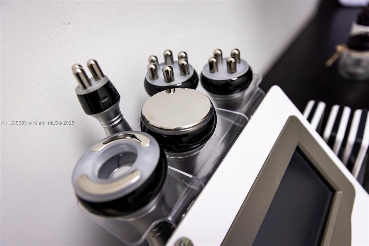 919 SW 122nd Ave, Miami, FL 33184 Photo