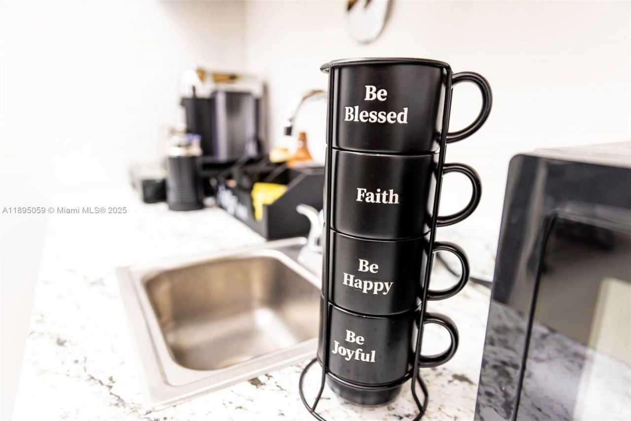 919 SW 122nd Ave, Miami, FL 33184 Photo