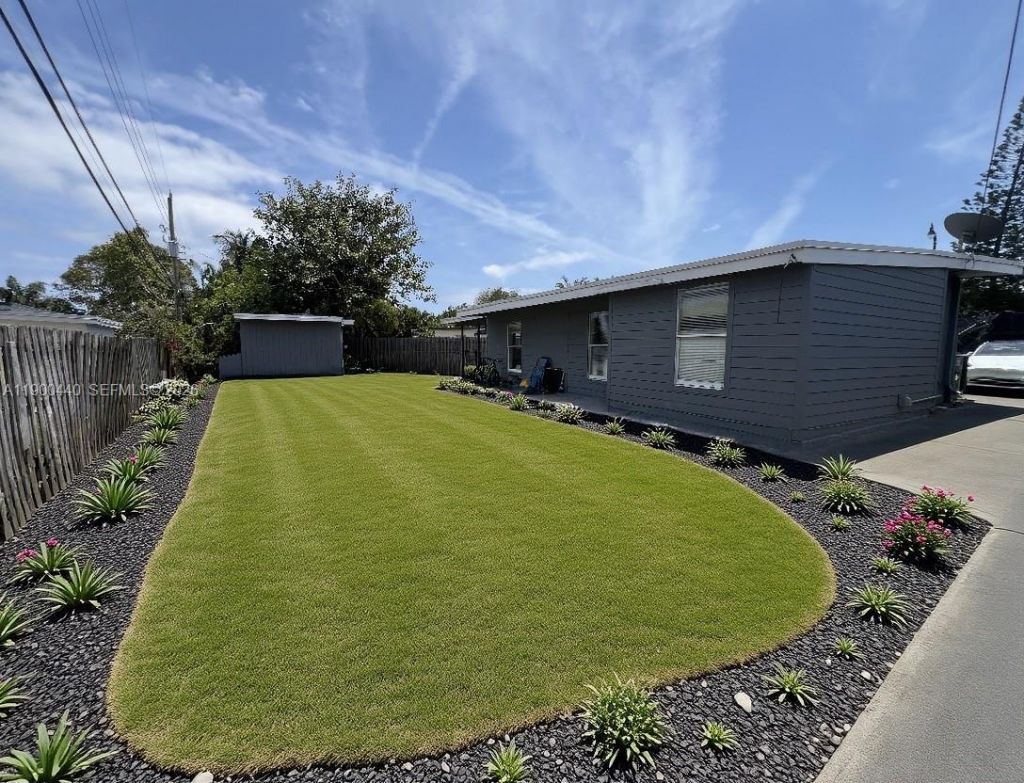 1885 NE 53rd St, Pompano Beach, FL 33064 Photo