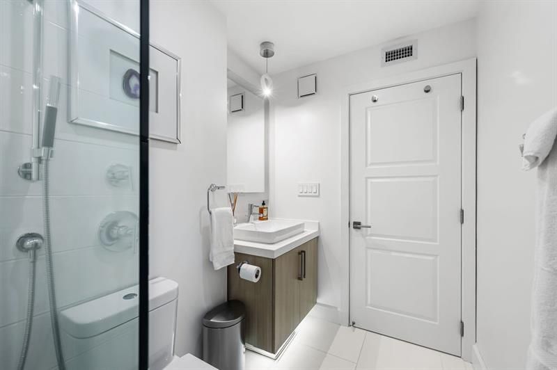 545 S Fort Lauderdale Beach Boulevard, Unit 1703 1704, Fort Lauderdale, FL 33316 Photo