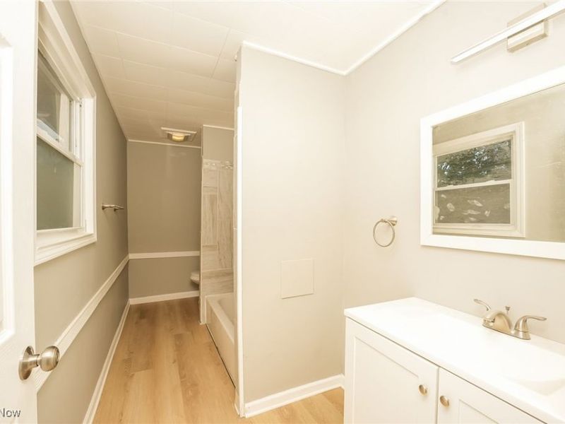 2104 11th Street, Akron, OH 44314 Photo 13