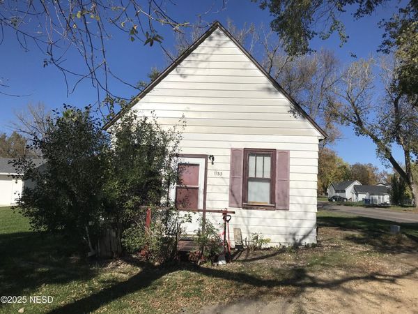 1133 3RD AVENUE SE, Watertown, SD 57201