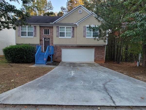 570 Sycamore Drive, Jonesboro, GA 30238