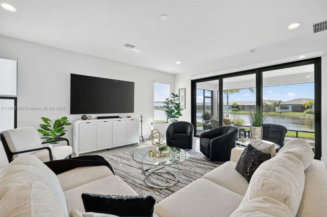 12446 SW Alongshore Dr, Port Saint Lucie, FL 34987 Photo