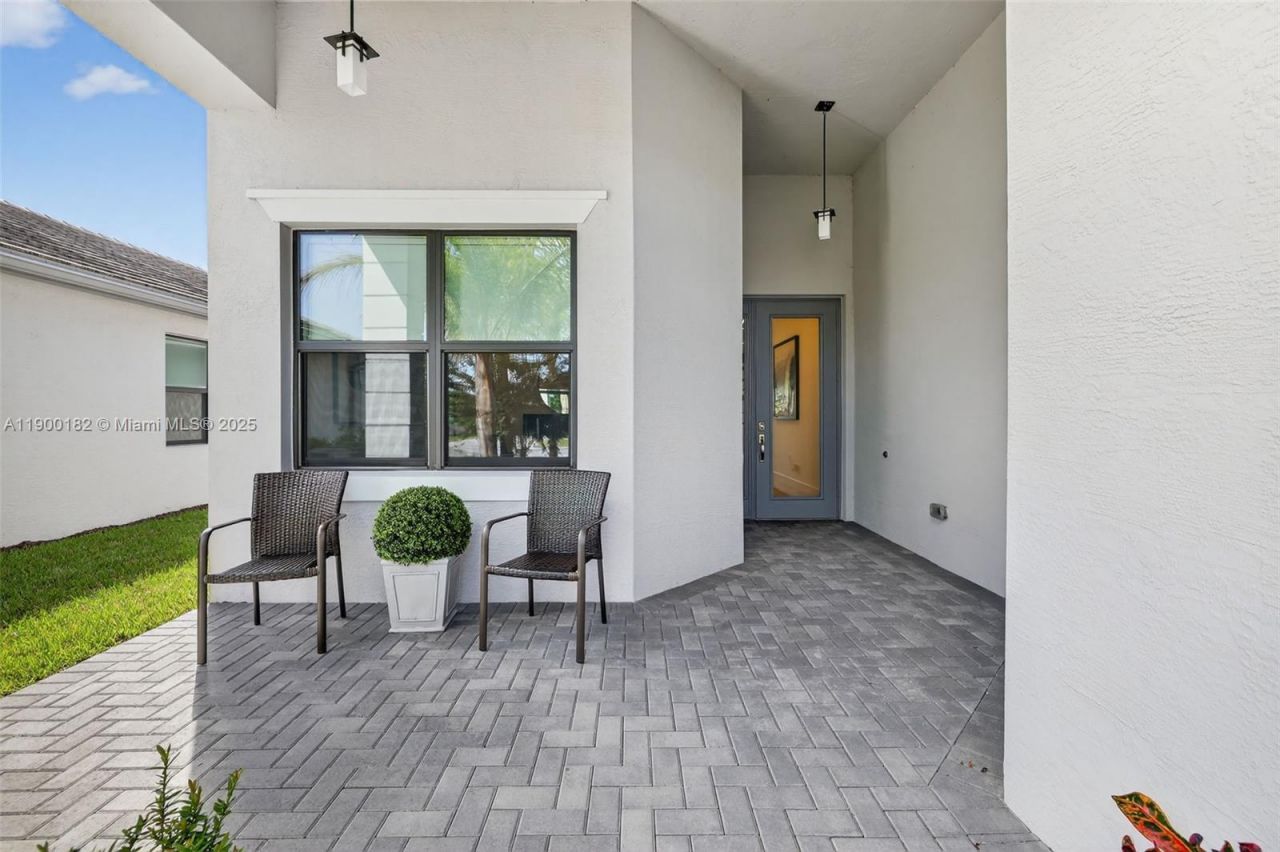 12446 SW Alongshore Dr, Port Saint Lucie, FL 34987 Photo