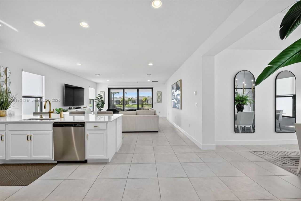 12446 SW Alongshore Dr, Port Saint Lucie, FL 34987 Photo