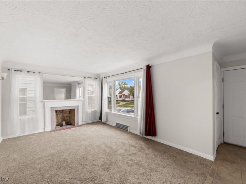 11813 Willard Avenue, Garfield Heights, OH 44125 Photo 5