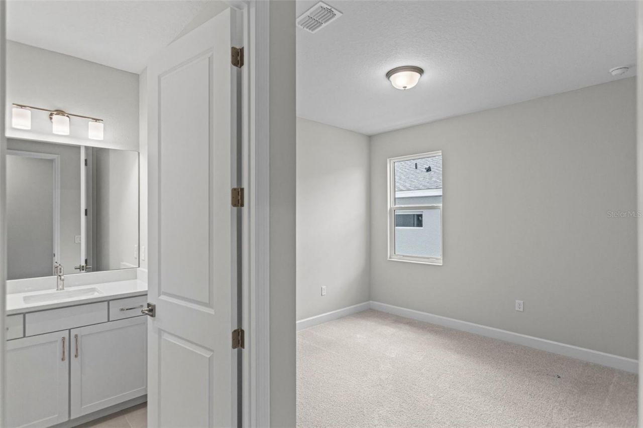 956 Club Cresswind Drive, Lady Lake, FL 32159 Photo