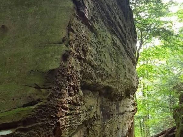 24138 Huffines Road, Rockbridge, OH 43149