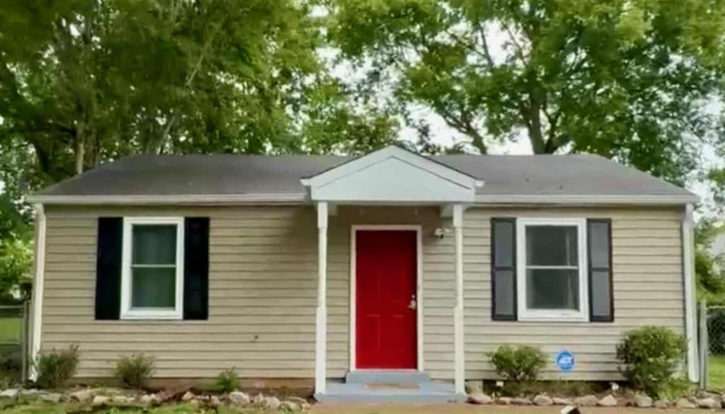 221 Burch Rd, Clarksville, TN 37042 Main Photo