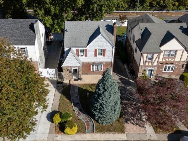 163-37 15 Drive, Beechhurst, NY 11357