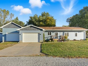 305 E 1ST Street, MALVERN, IA 51551