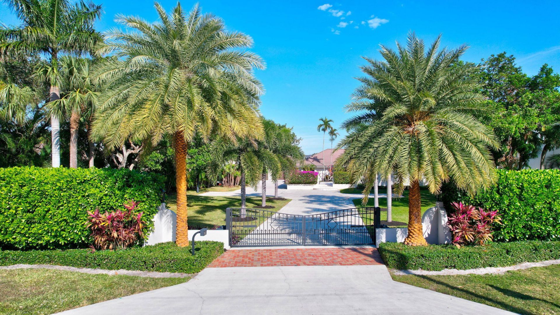 18896 Point Drive, Tequesta, FL 33469 Photo