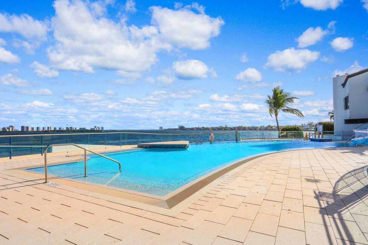 100 Lakeshore Drive, Unit 1954, North Palm Beach, FL 33408 Photo