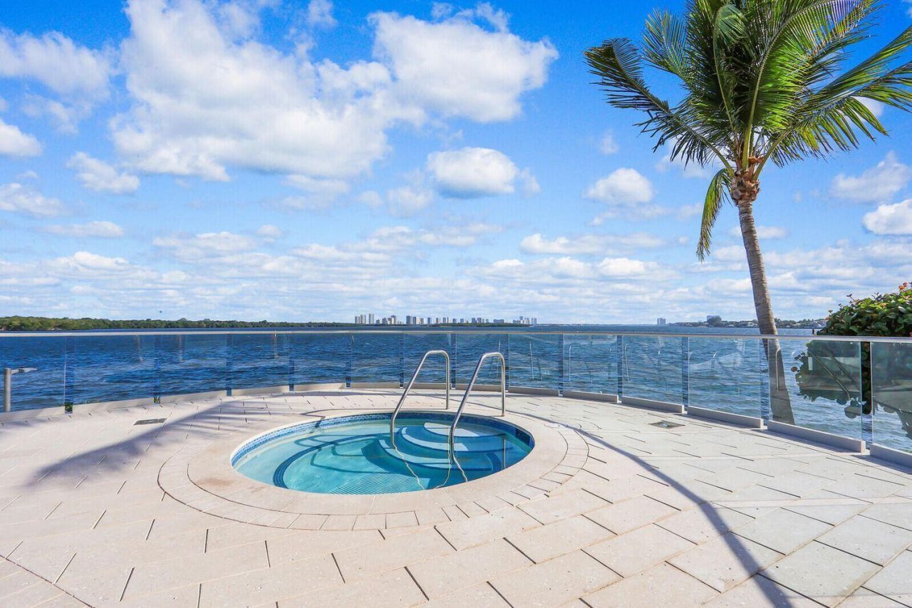 100 Lakeshore Drive, Unit 1954, North Palm Beach, FL 33408 Photo