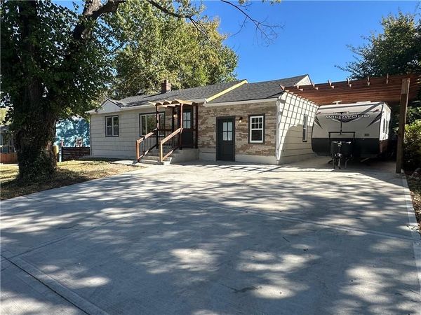 7835 Donnelly Avenue, Kansas City, MO 64138