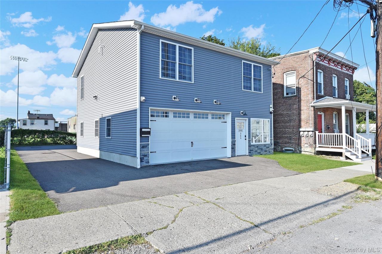 365 Ann Street, Newburgh, NY 12550 Main Photo