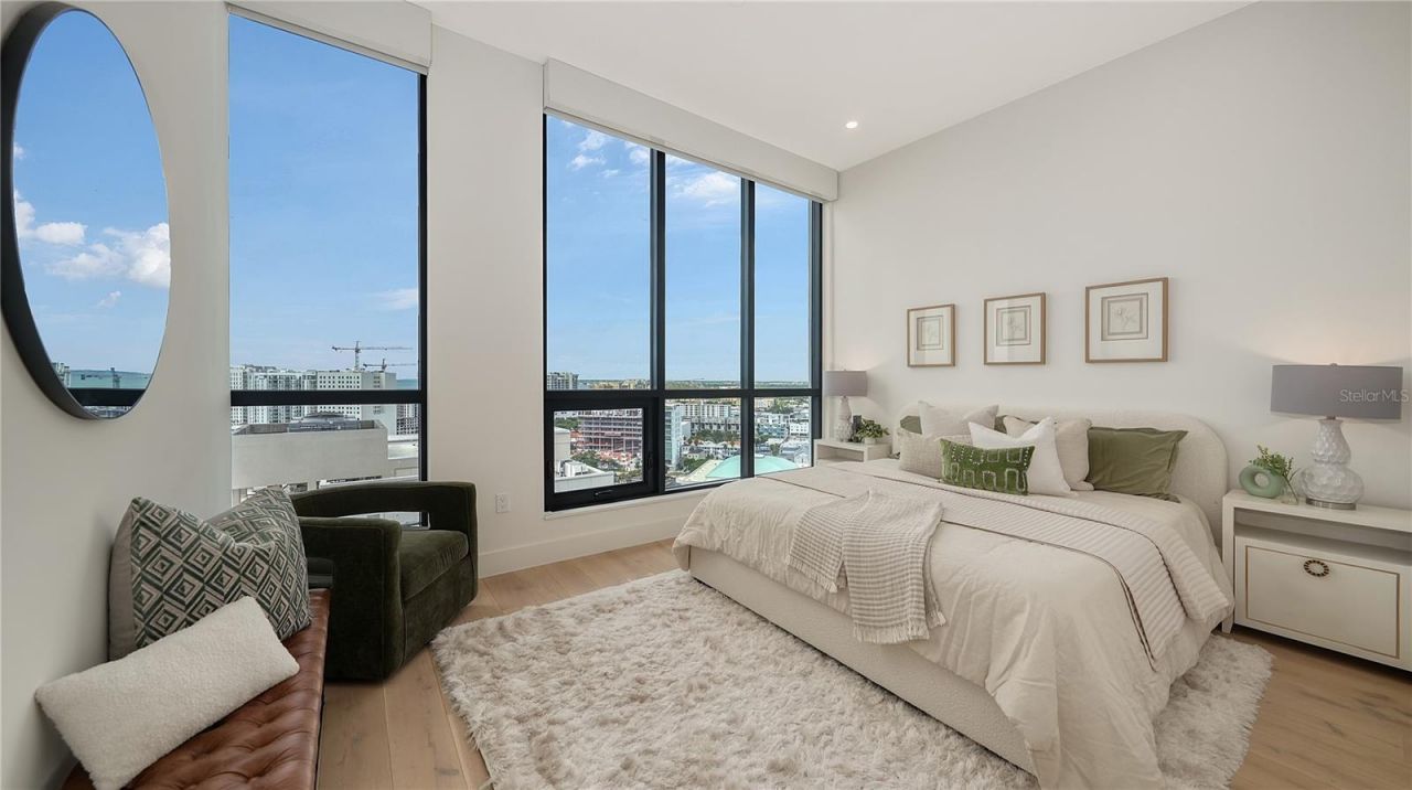 33 S Palm Avenue, Unit 1702, Sarasota, FL 34236 Photo