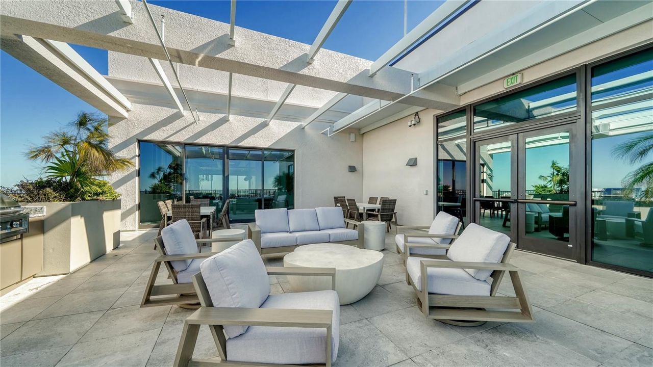 33 S Palm Avenue, Unit 1702, Sarasota, FL 34236 Photo