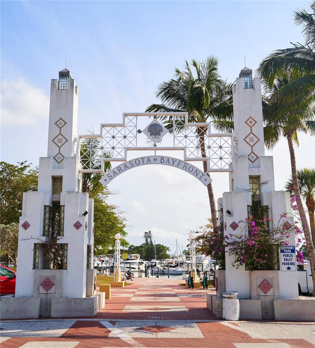 33 S Palm Avenue, Unit 1702, Sarasota, FL 34236 Photo