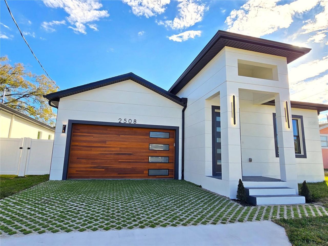 2508 W Arch Street, Tampa, FL 33607 Main Photo