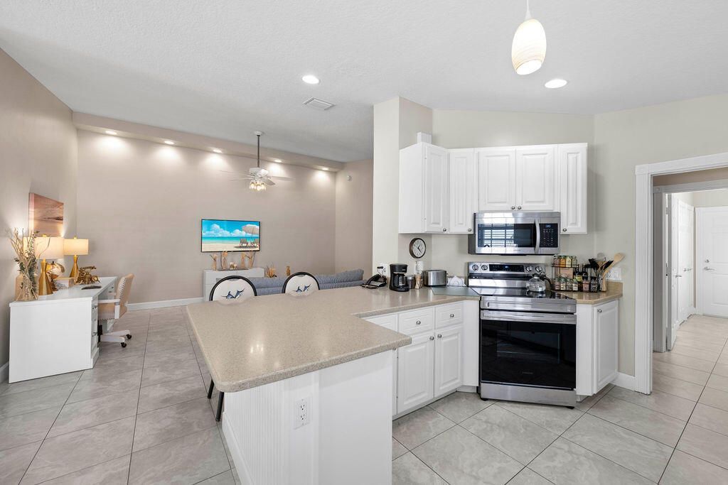 10725 SW Hartwick Drive, Port Saint Lucie, FL 34987 Photo