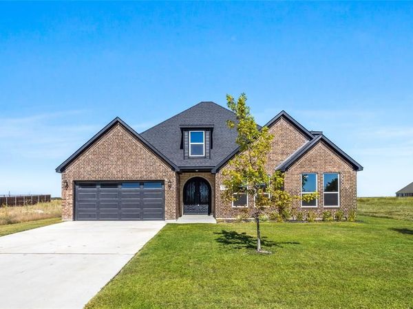 220 Brahman Street, Venus, TX 76084