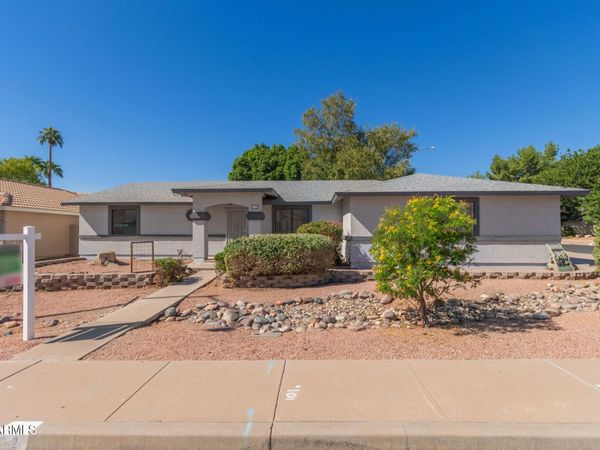 522 S 26TH Street, Mesa, AZ 85204