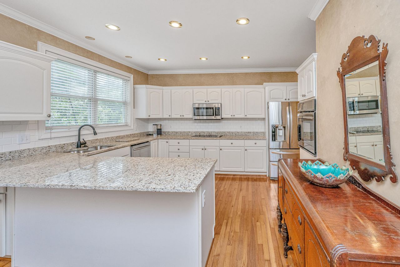 99 Fieldfare Way Photo 13